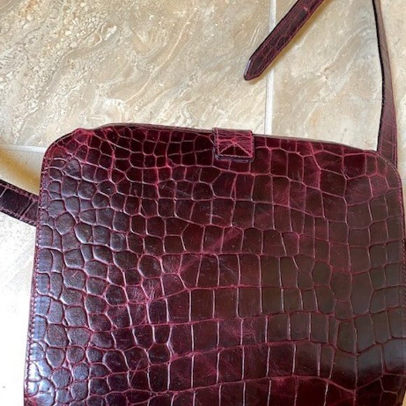 Auth. Made in Italy FURLA Crocodile Embossed Leather Bag Maroon Color - Picture 2 of 7